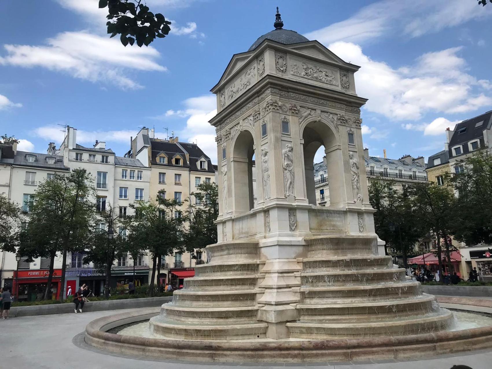 Apart Merryland Paris Chatelet Bagian luar foto